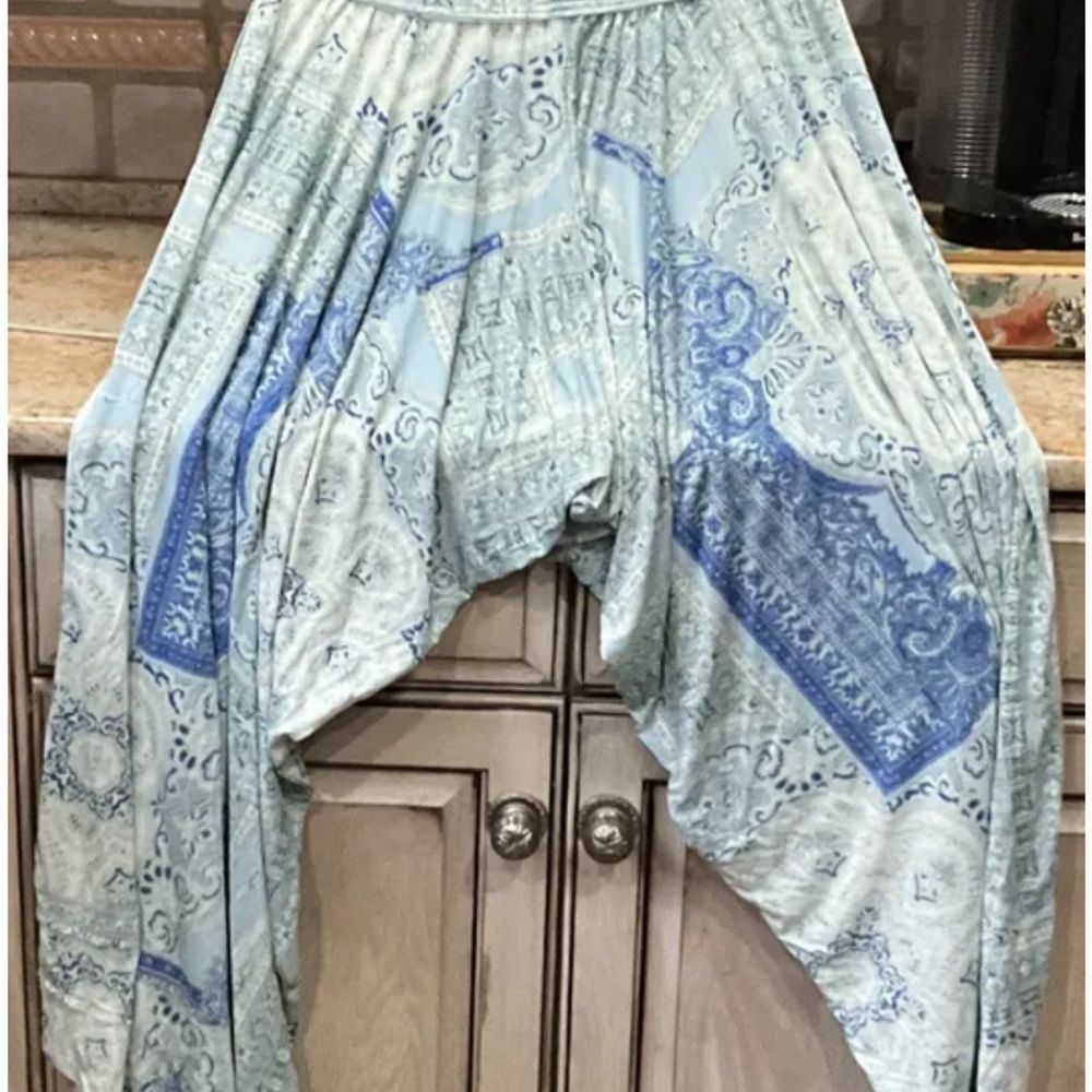 Free People Seven Stars Printed Pants Paisley Wide Leg Blue White Green - Picture 4 of 6